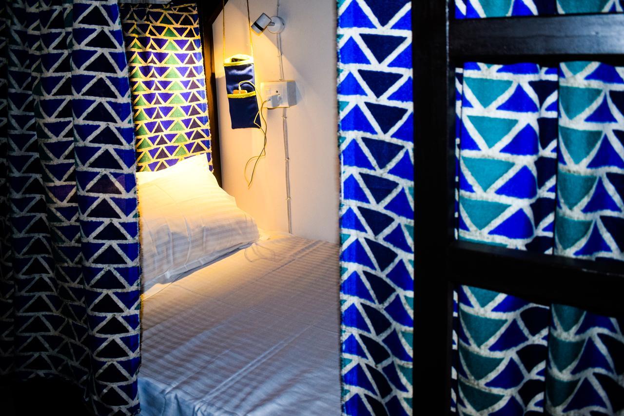 نيودلهي Roots Hostel المظهر الخارجي الصورة
