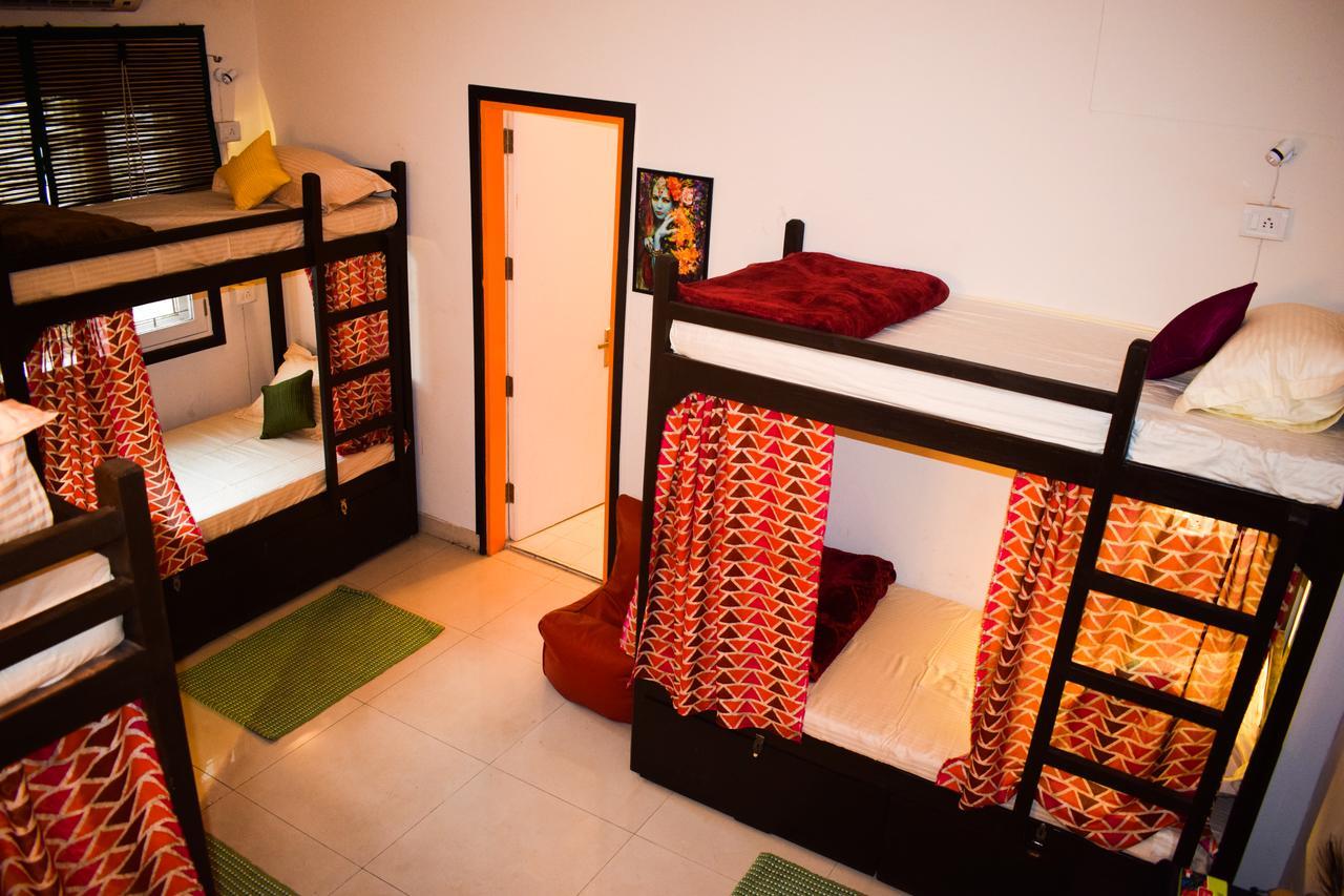 نيودلهي Roots Hostel المظهر الخارجي الصورة