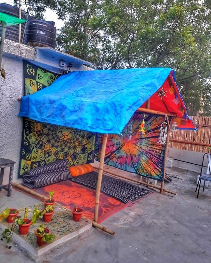 نيودلهي Roots Hostel المظهر الخارجي الصورة